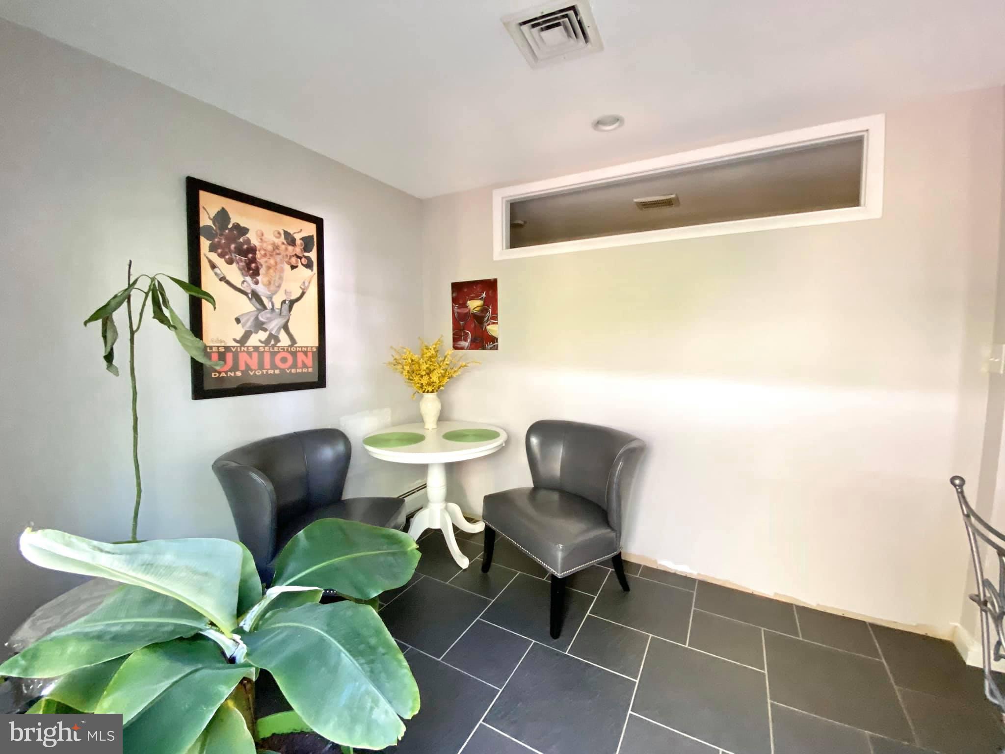 360 Marshall Road Downingtown, PA 19335 - Photo 11 of 32 breakfast nook