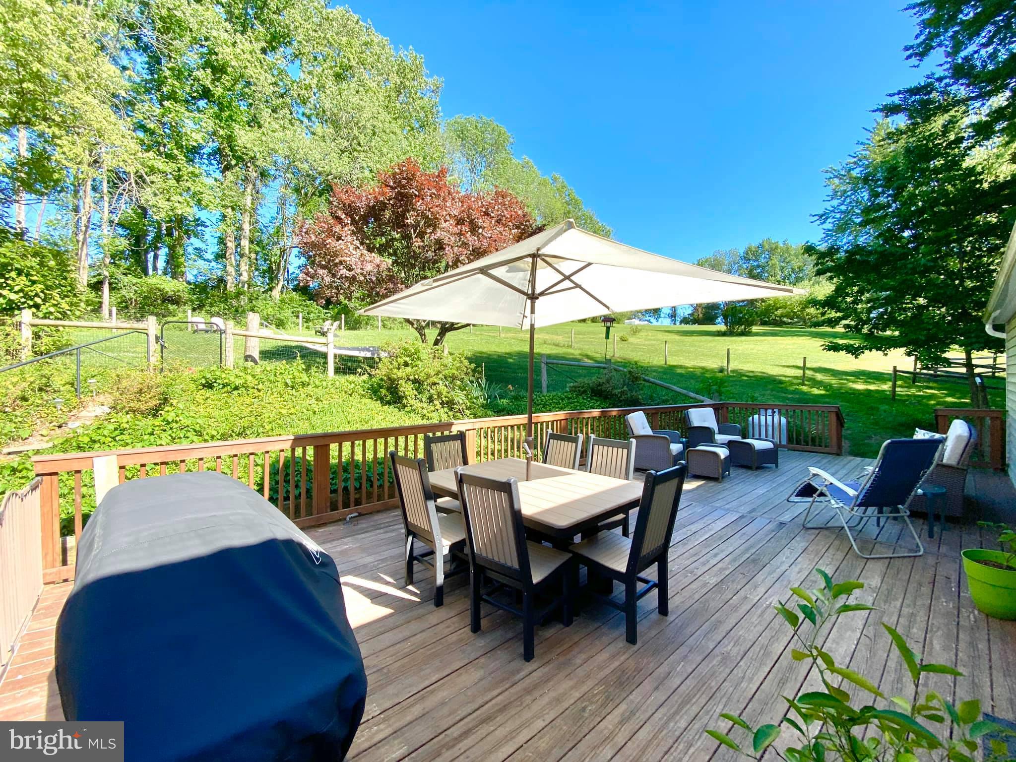 360 Marshall Road Downingtown, PA 19335 - Photo 12 of 32 rear deck