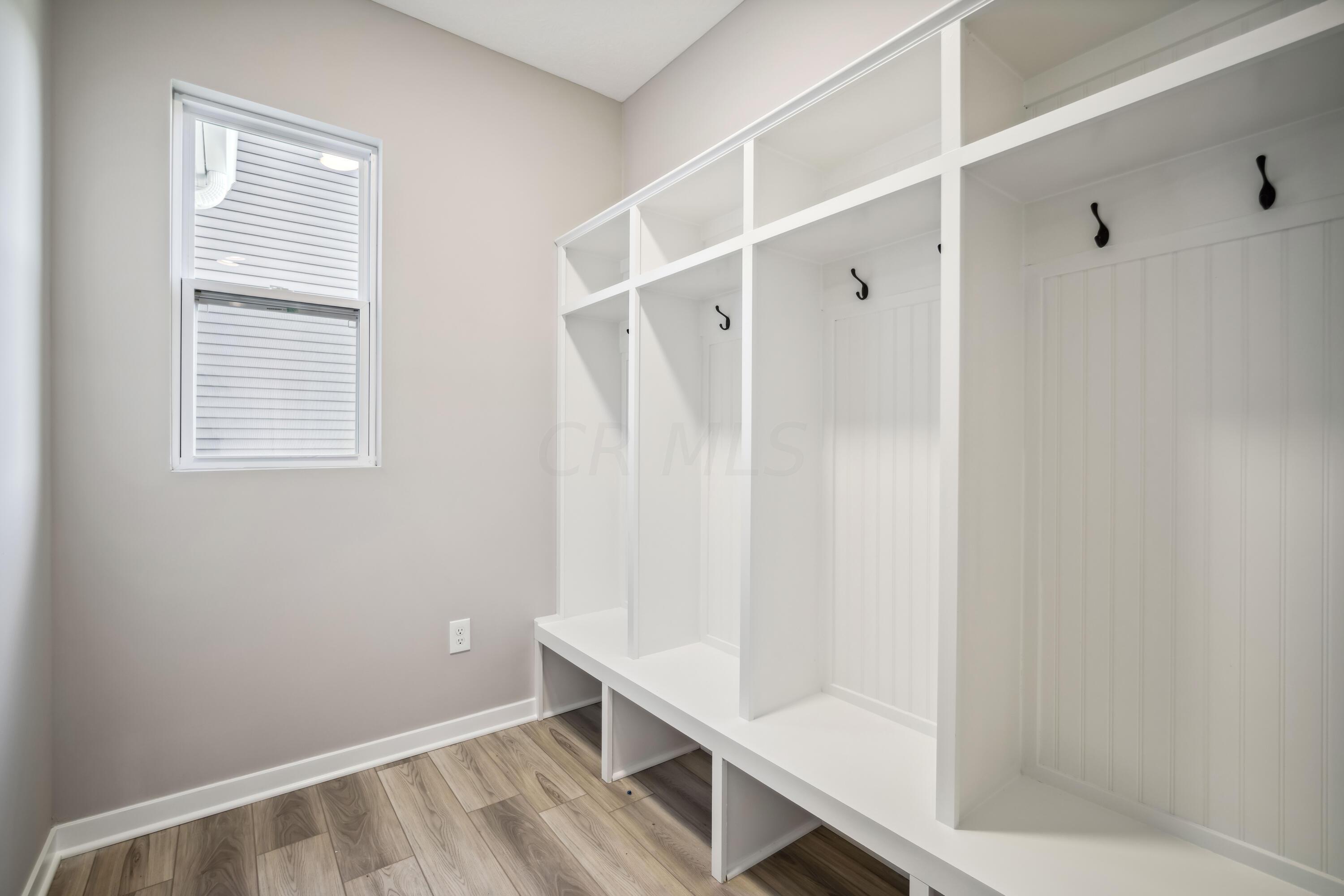 59 Chambers Bay Road Commercial Point, OH 43116 - Photo 21 of 42 Mud Room