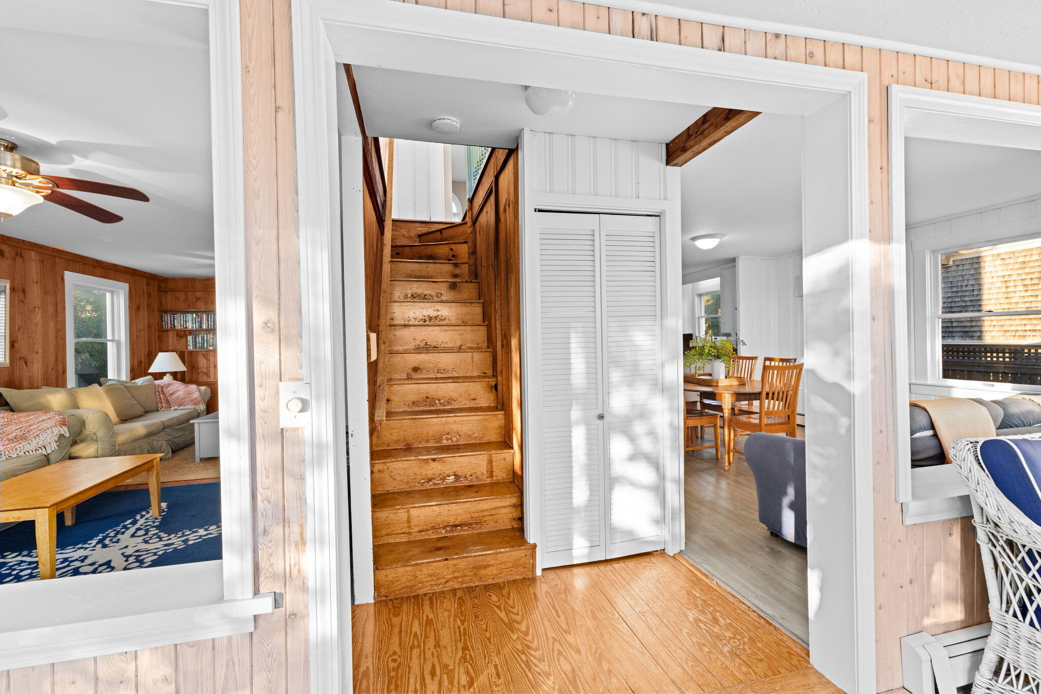 133 Phillips Road Sagamore Beach, MA 02562 - Photo 18 of 44 a view of living room