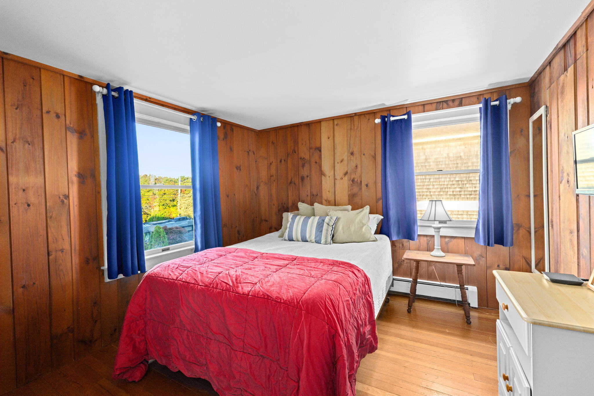 133 Phillips Road Sagamore Beach, MA 02562 - Photo 28 of 45 a bedroom with a bed and a window