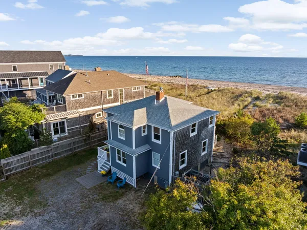 $1,995,000 | 133 Phillips Road, Sagamore Beach, MA 02562