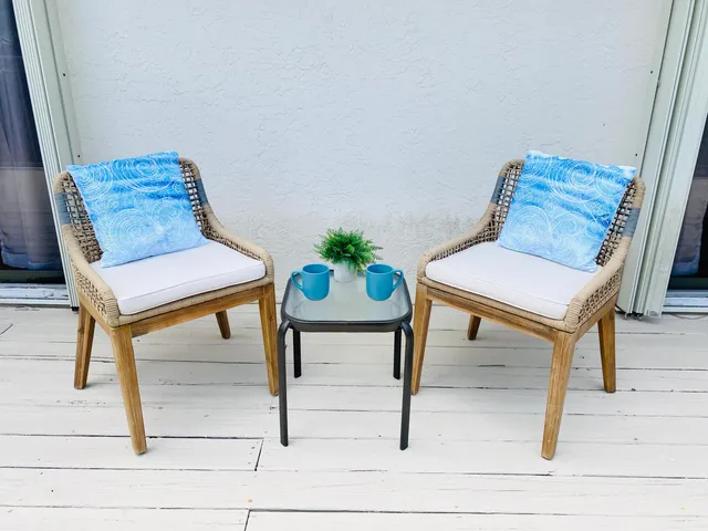 a view of a tennis court