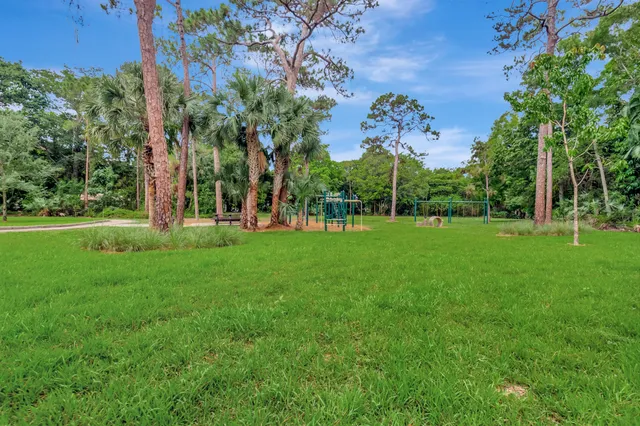 $7,995 | 2244 Northwest 39th Drive, Boca Raton, FL 33431