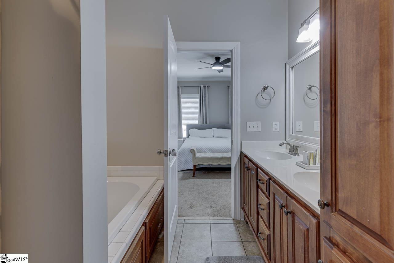 116 Royal Drive Williamston, SC 29697 - Photo 24 of 49