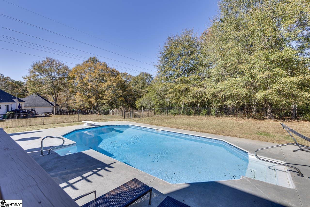 116 Royal Drive Williamston, SC 29697 - Photo 41 of 49