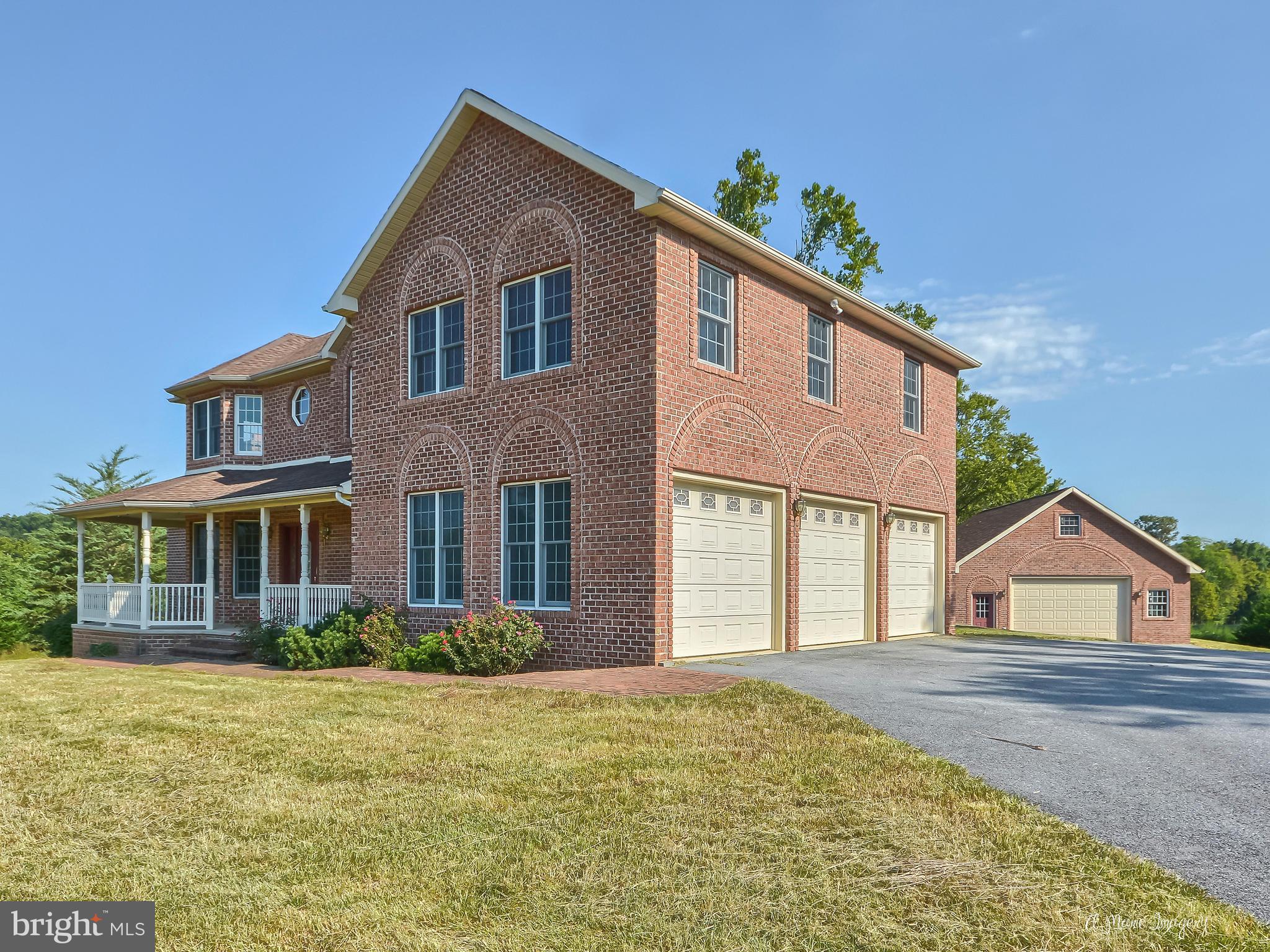 17604 Spielman Road Fairplay, MD 21733 - Photo 2 of 29 Massive 3 car garage on Custom Home