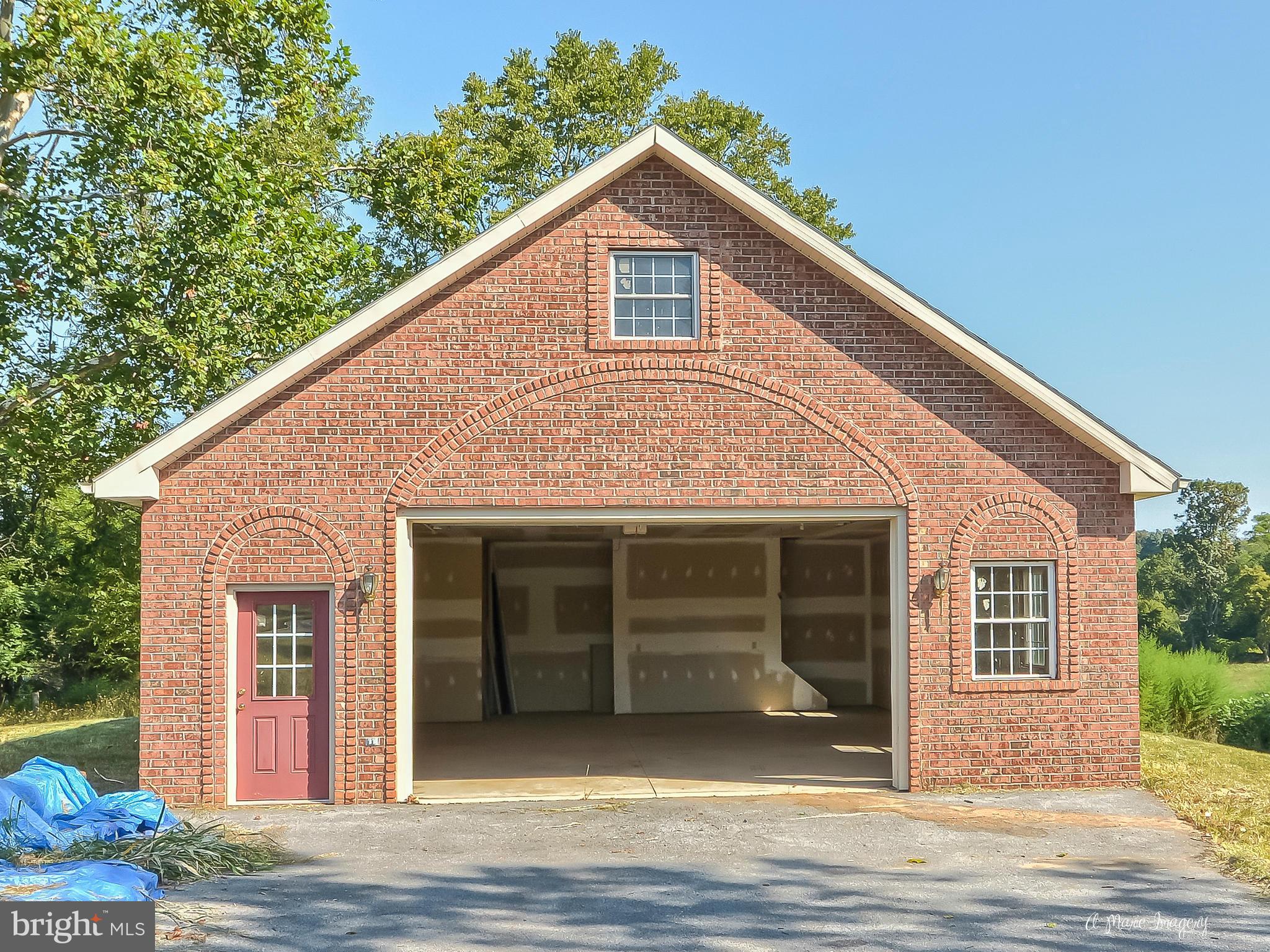 17604 Spielman Road Fairplay, MD 21733 - Photo 12 of 29 WOW! Custom Building in Rear of Property