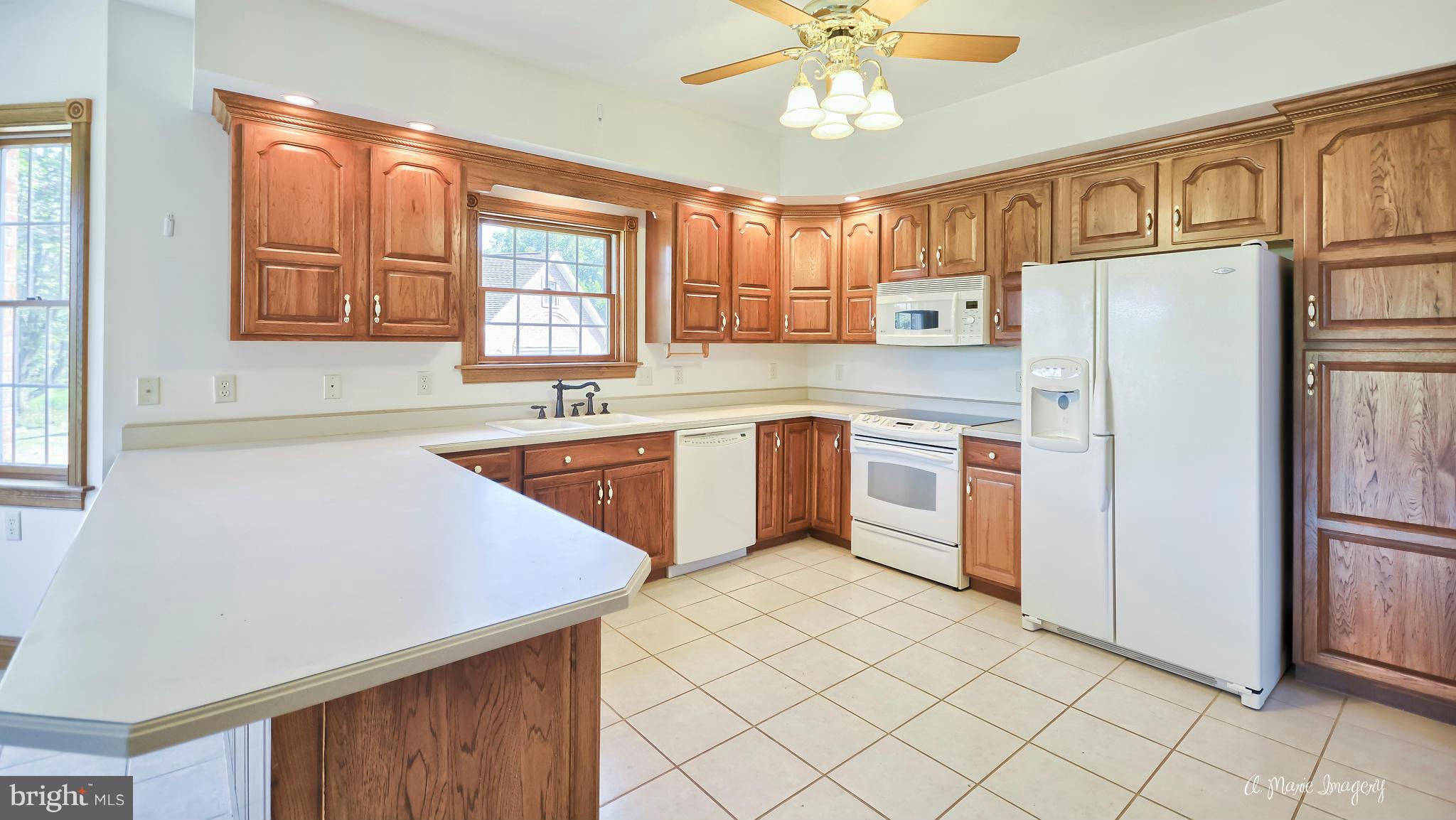 17604 Spielman Road Fairplay, MD 21733 - Photo 5 of 29 Open, Gourmet Kitchen