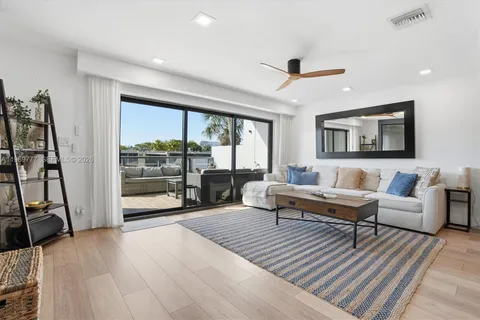 $839,000 | 4000 Northeast 168th Street, Unit 113B, North Miami Beach, FL 33160