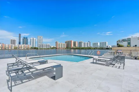 $839,000 | 4000 Northeast 168th Street, Unit 113B, North Miami Beach, FL 33160