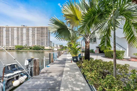 $839,000 | 4000 Northeast 168th Street, Unit 113B, North Miami Beach, FL 33160