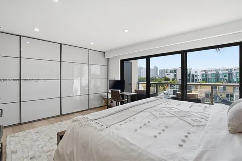 $839,000 | 4000 Northeast 168th Street, Unit 113B, North Miami Beach, FL 33160