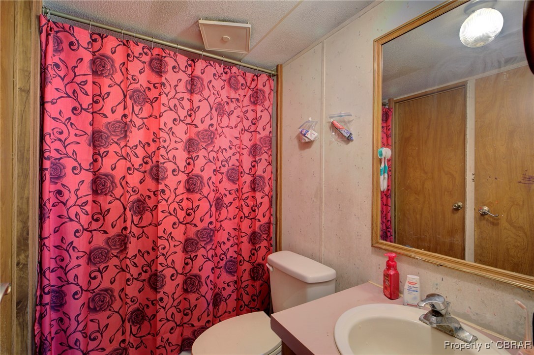 9370 Glass Road Hayes, VA 23072 - Photo 21 of 26