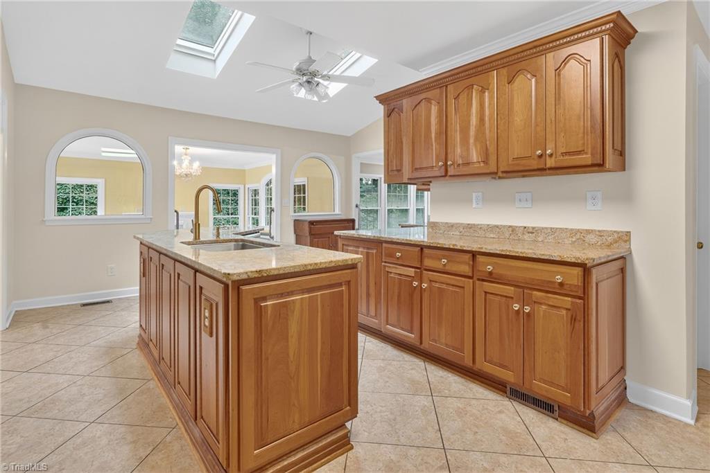 620 Walkertown Guthrie Road Winston-Salem, NC 27101 - Photo 17 of 40