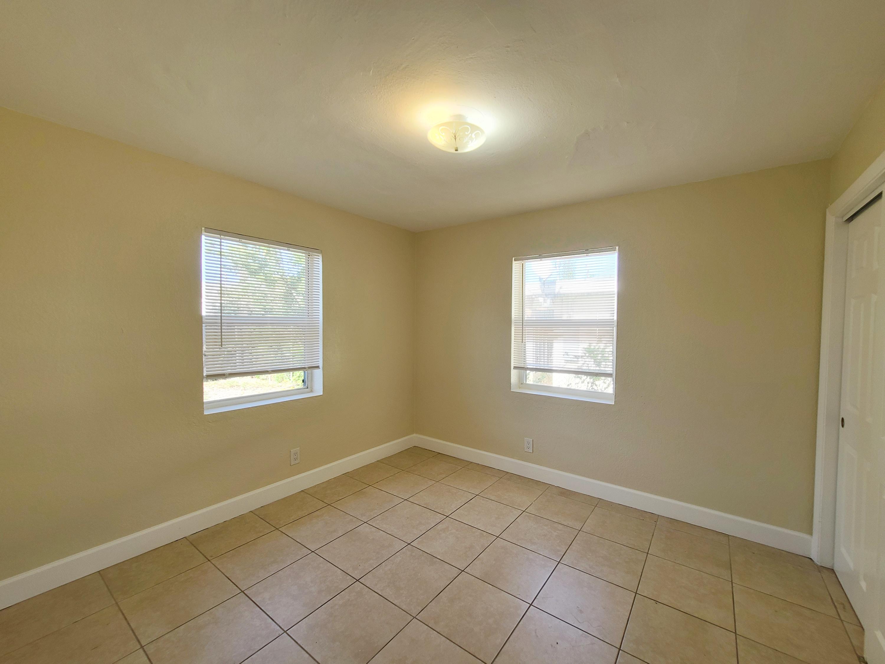 146 West 17th Street Riviera Beach, FL 33404 - Photo 15 of 18 Bedroom 3