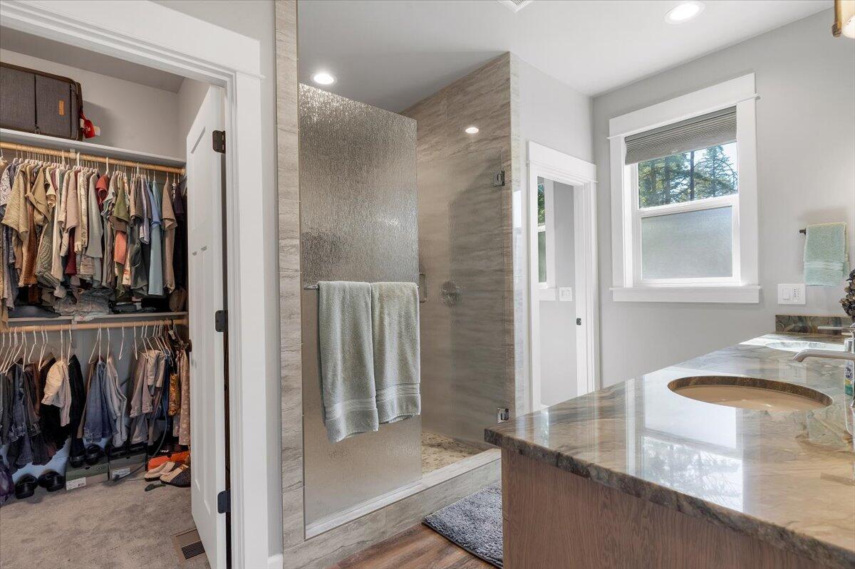23757 Santiam Way Lyons, OR 97358 - Photo 20 of 51 37-DSC09418