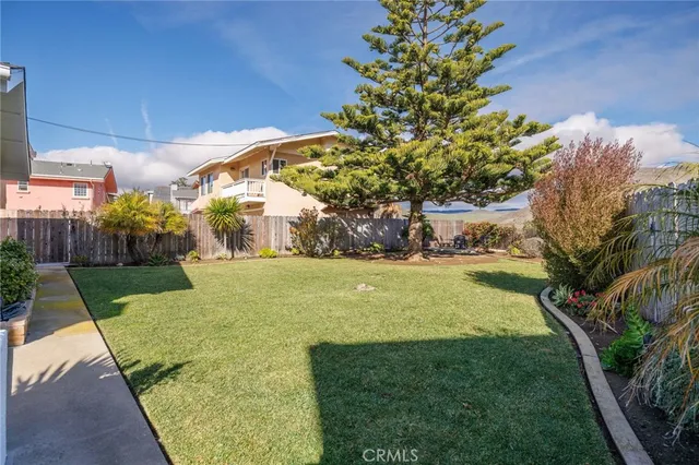 $4,400 | 2091 Circle Drive, Cayucos, CA 93430