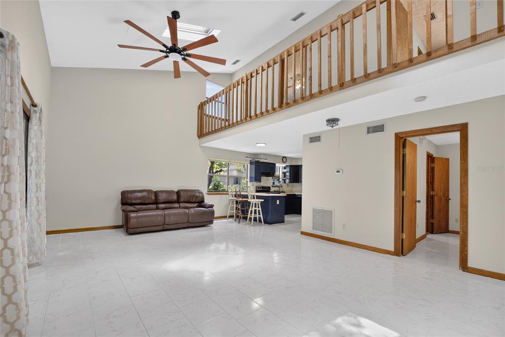 273 Neal Road Hawthorne, FL 32640 - Photo 7 of 32