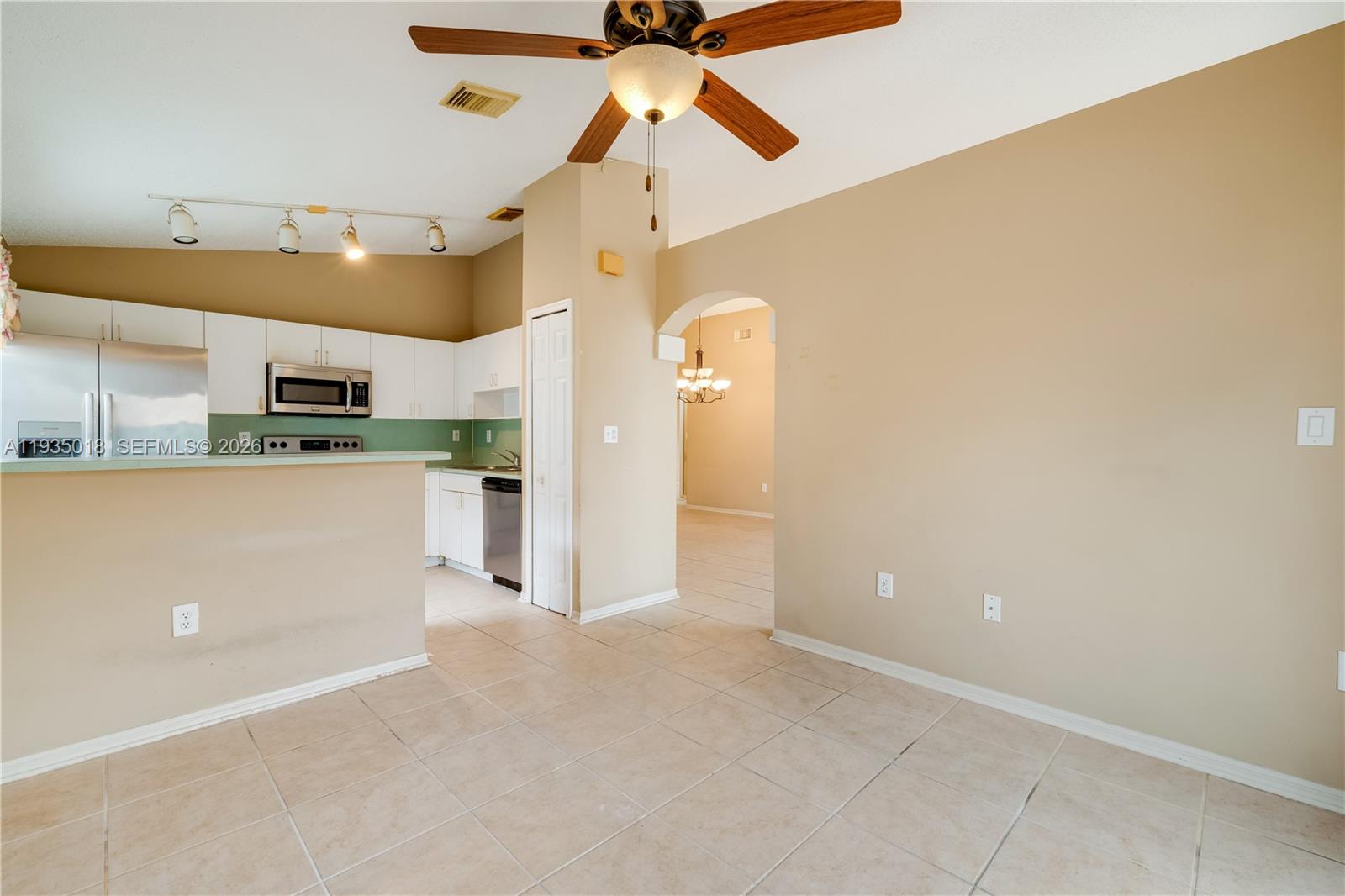 16154 Southwest 85th Street Miami, FL 33193 - Photo 13 of 33