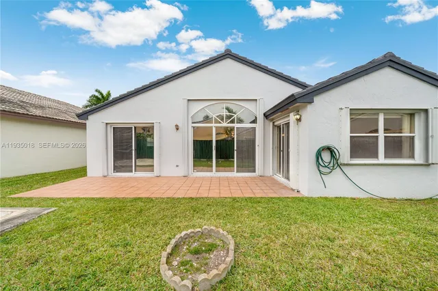 $579,000 | 16154 Southwest 85th Street, Miami, FL 33193