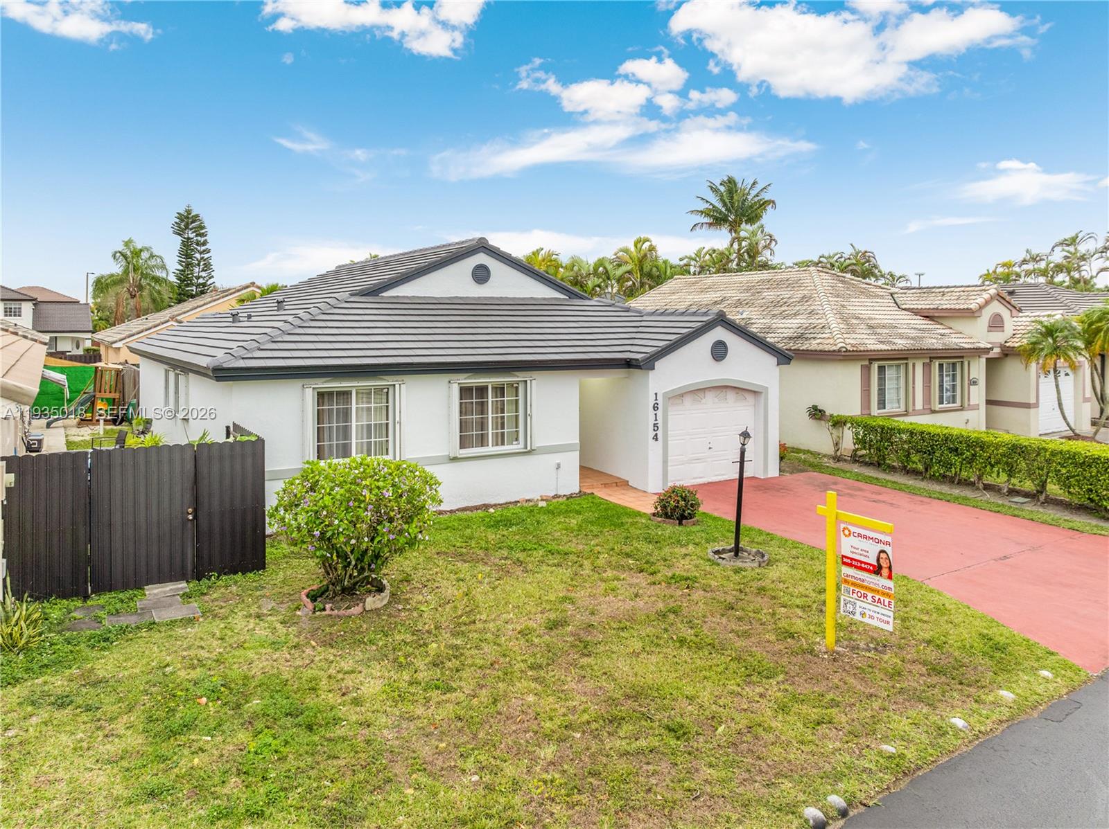 16154 Southwest 85th Street Miami, FL 33193 - Photo 3 of 33