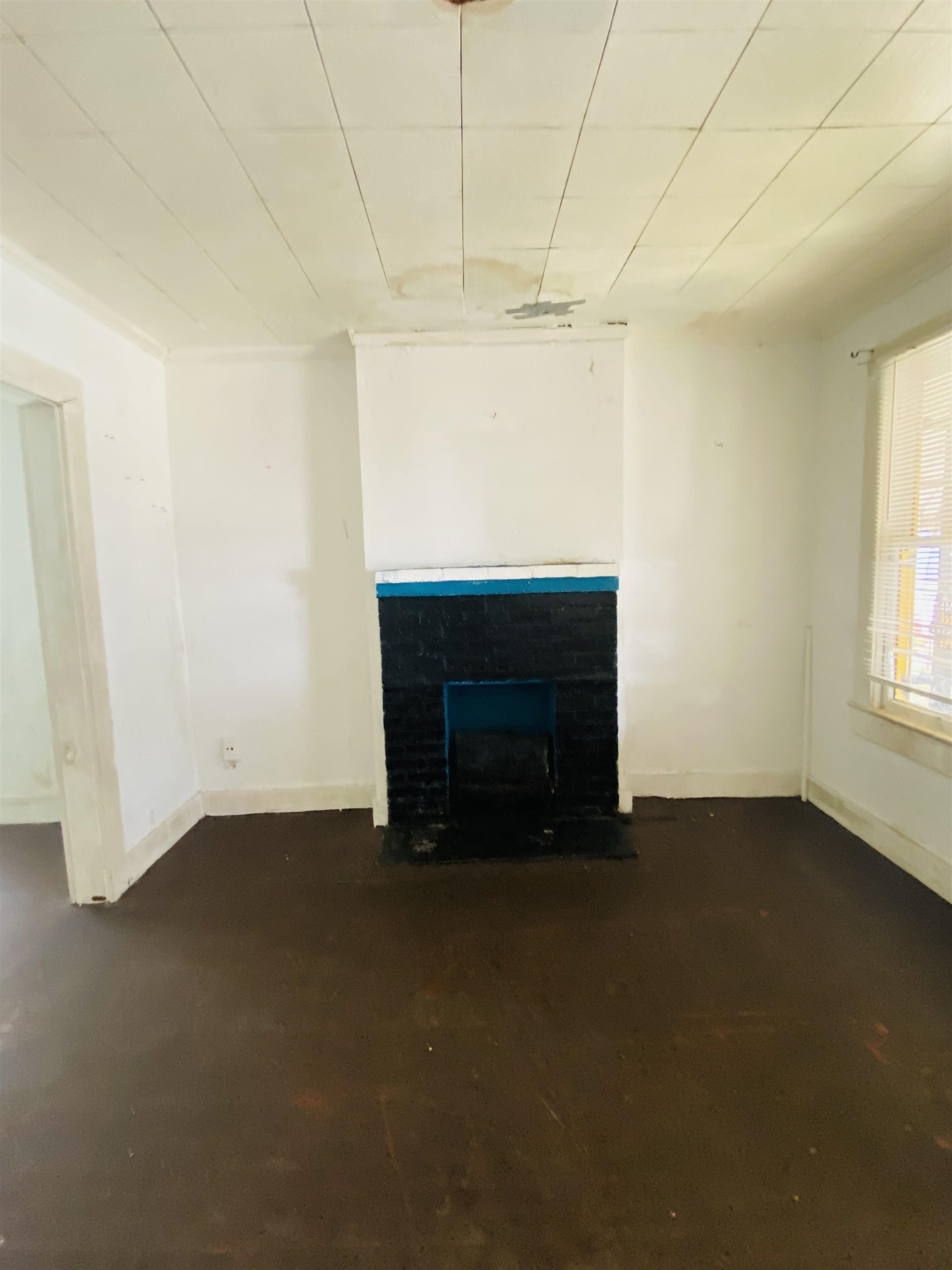 436 Irby Street Mobile, AL 36610 - Photo 2 of 22