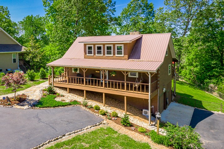 142 Rayahs Way Quebeck, TN 38579 - Photo 2 of 42 Gallery Image 2
