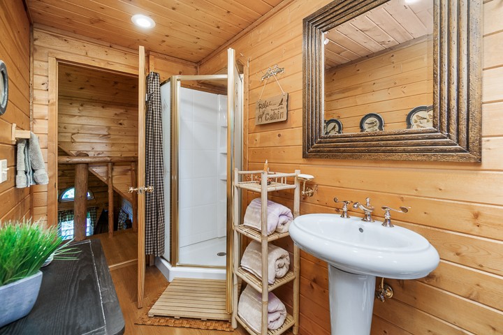 142 Rayahs Way Quebeck, TN 38579 - Photo 28 of 42 Gallery Image 28