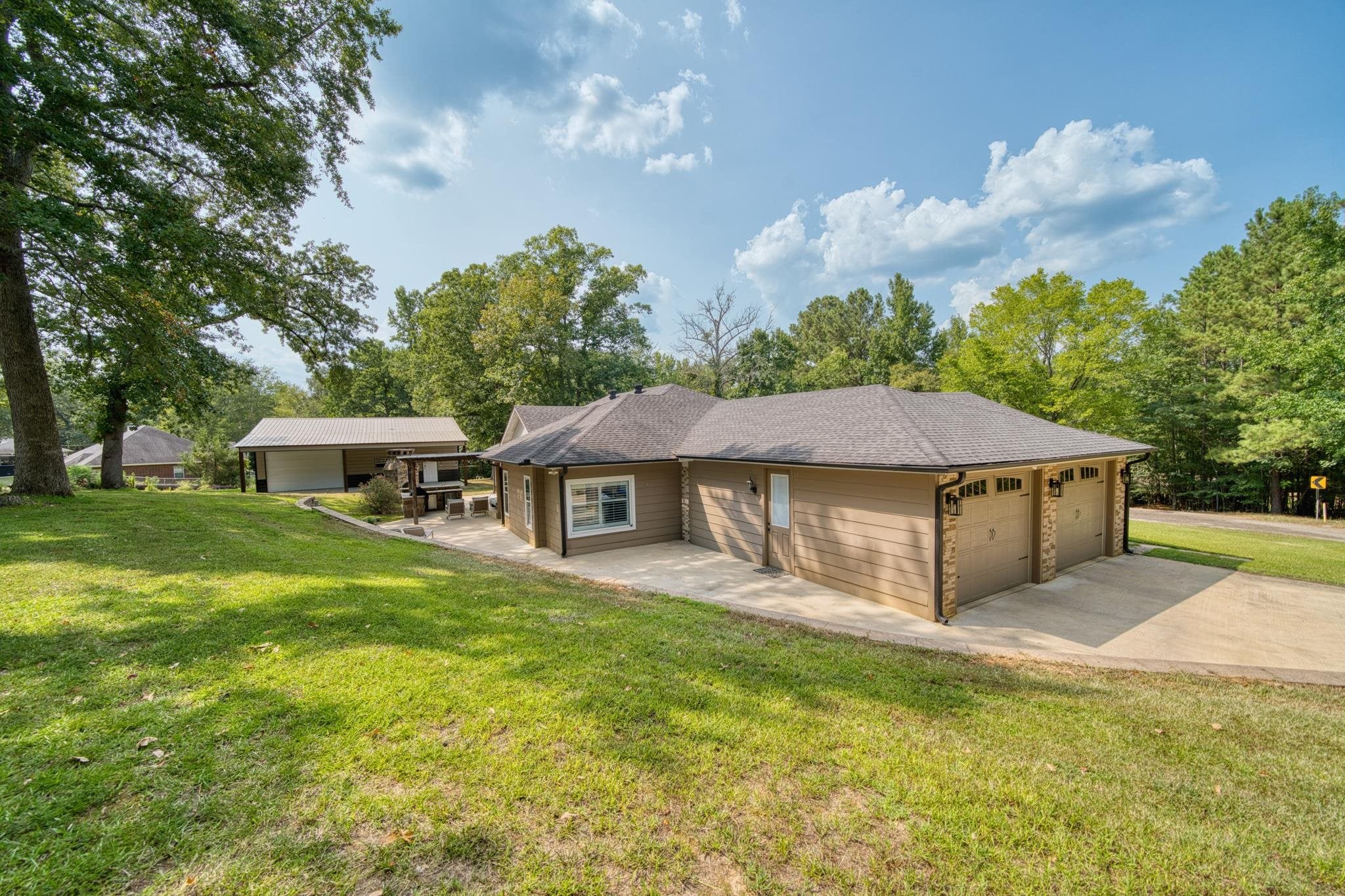 3514 Thompson Road Longview, TX 75604 - Photo 32 of 44 Gallery Image 32