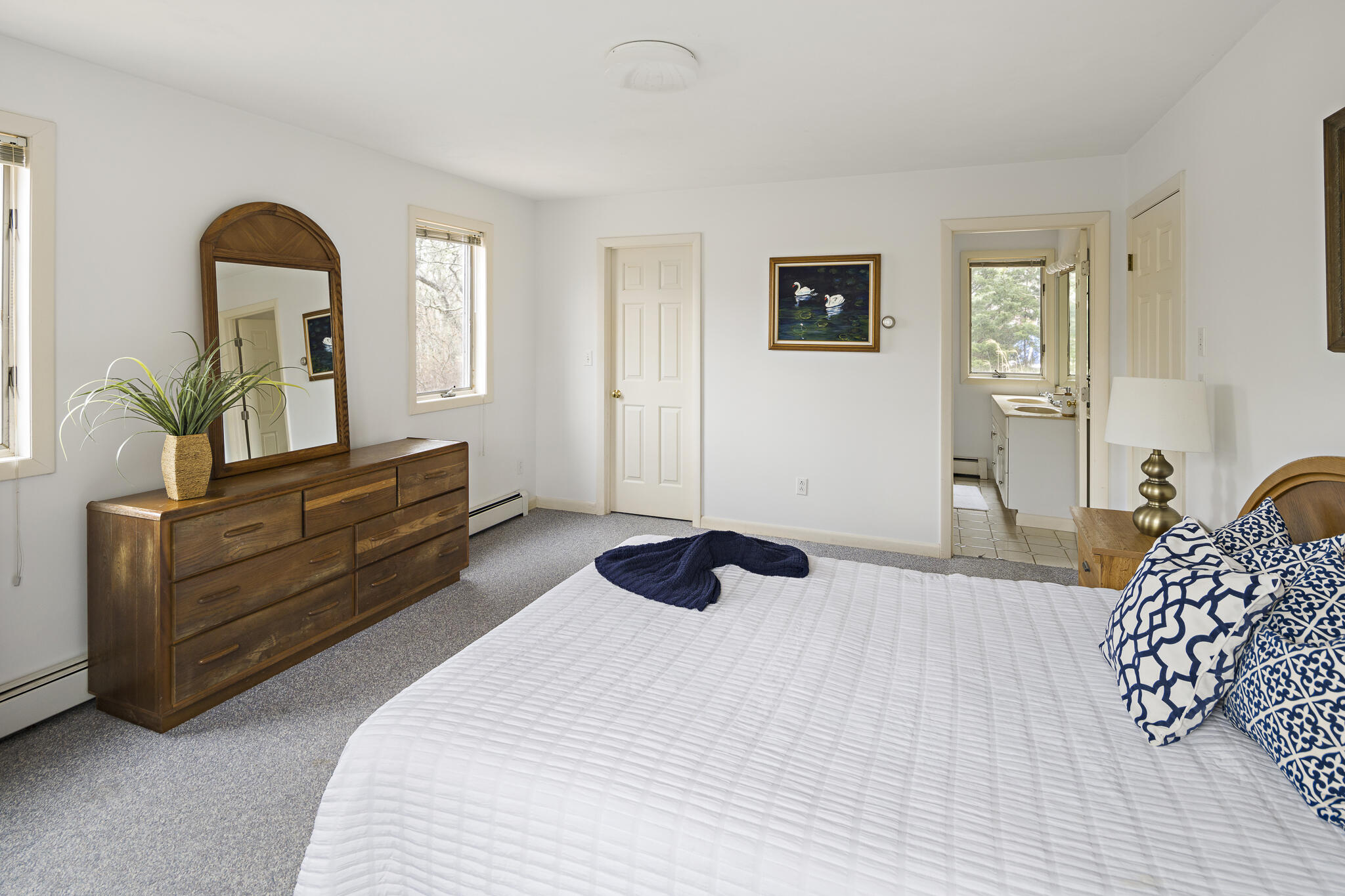73 Dodgers Hole Road Edgartown, MA 02539 - Photo 17 of 26 With a walk in closest
