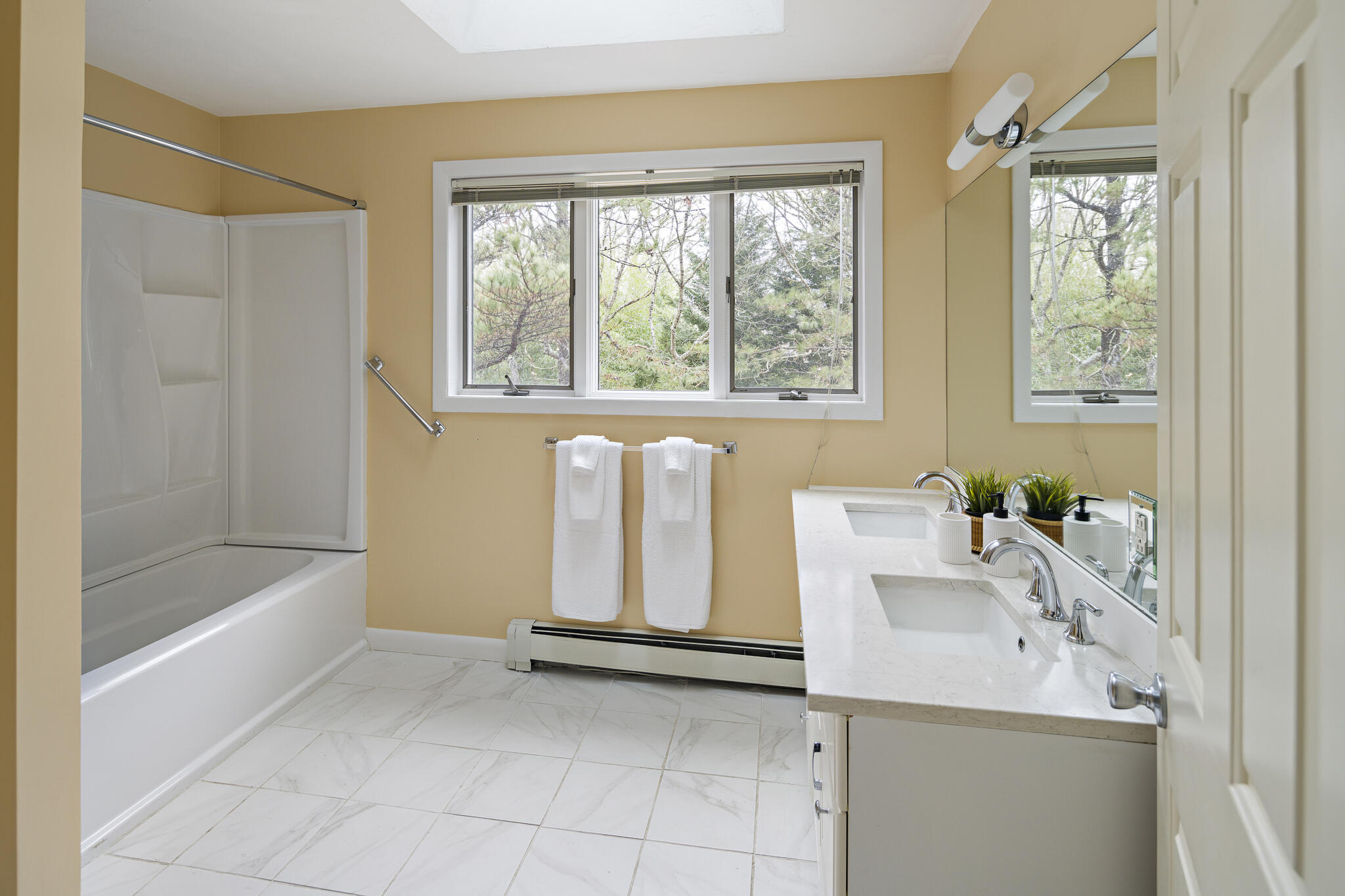 73 Dodgers Hole Road Edgartown, MA 02539 - Photo 21 of 26 Second floor full bath with double sinks