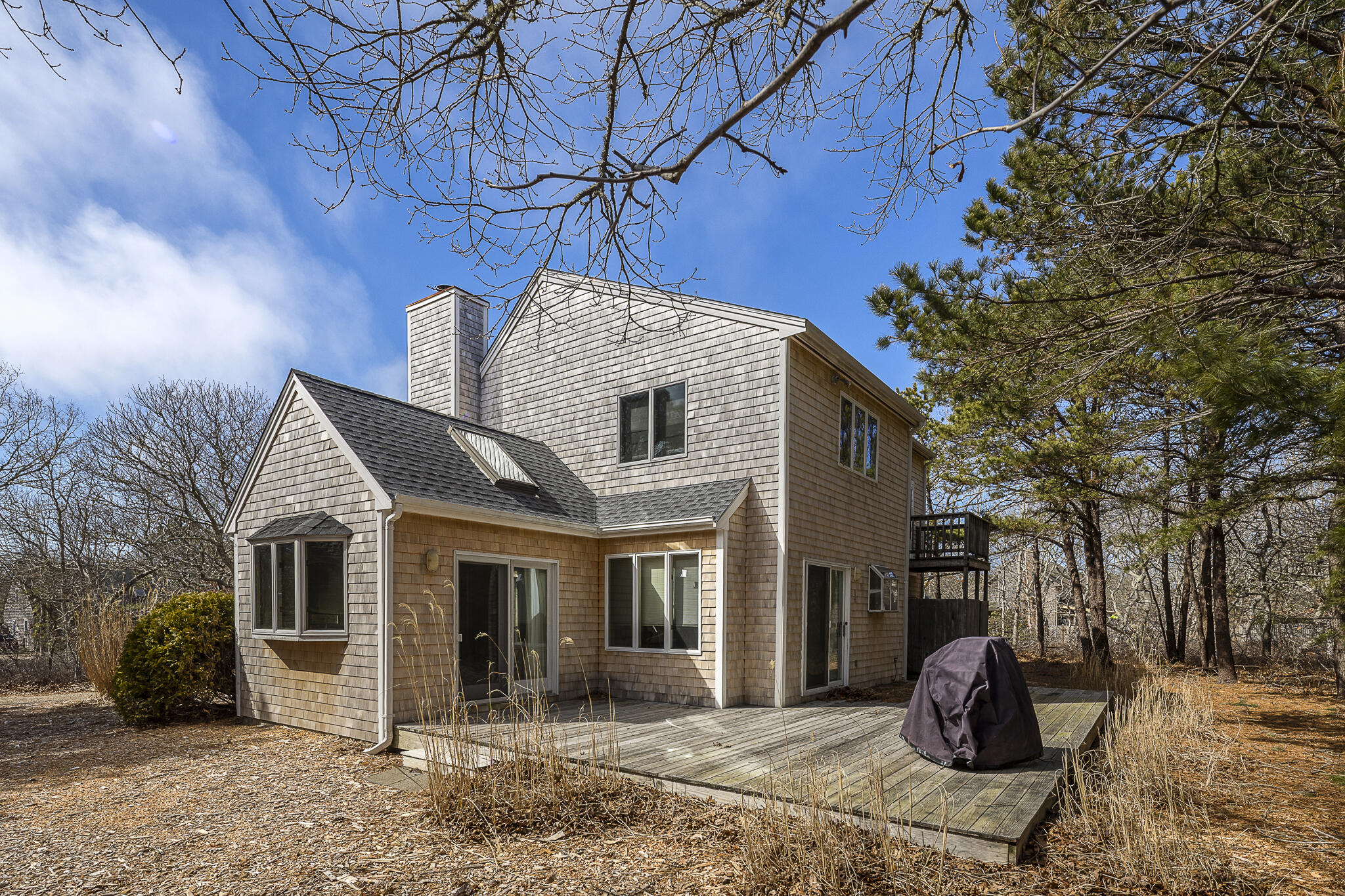 73 Dodgers Hole Road Edgartown, MA 02539 - Photo 3 of 26 Back deck