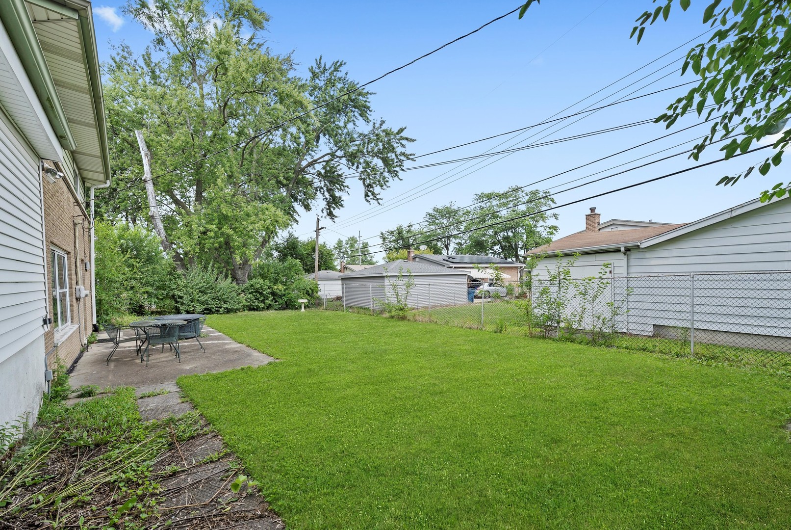 223 Roberta Lane Chicago Heights, IL 60411 - Photo 15 of 16