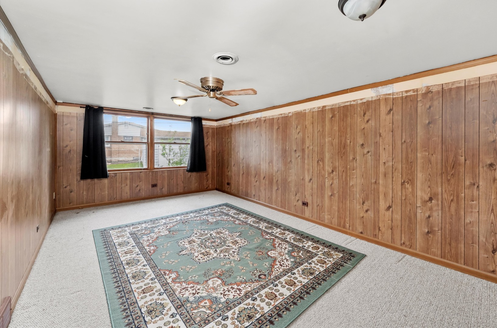 223 Roberta Lane Chicago Heights, IL 60411 - Photo 10 of 16