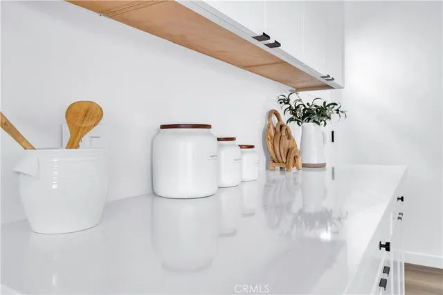 a close view of sink and tap