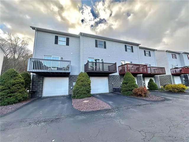 $175,000 | 203 Thistle Drive, Greensburg, PA 15601