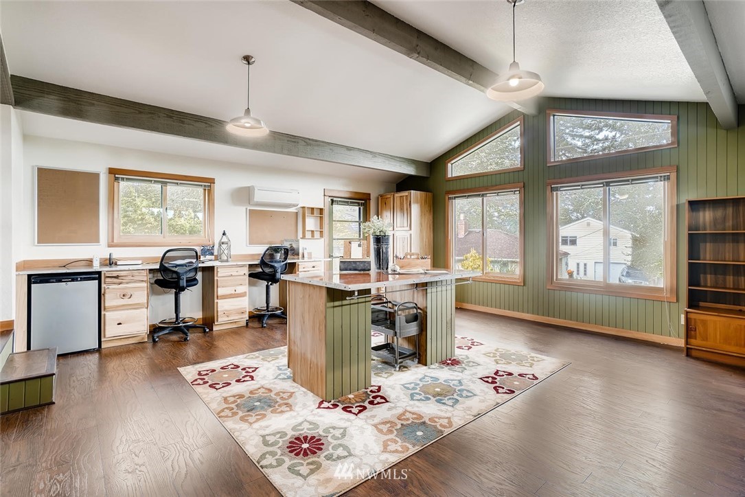 22030 Brier Road Brier, WA 98036 - Photo 18 of 25 Gallery Image 18