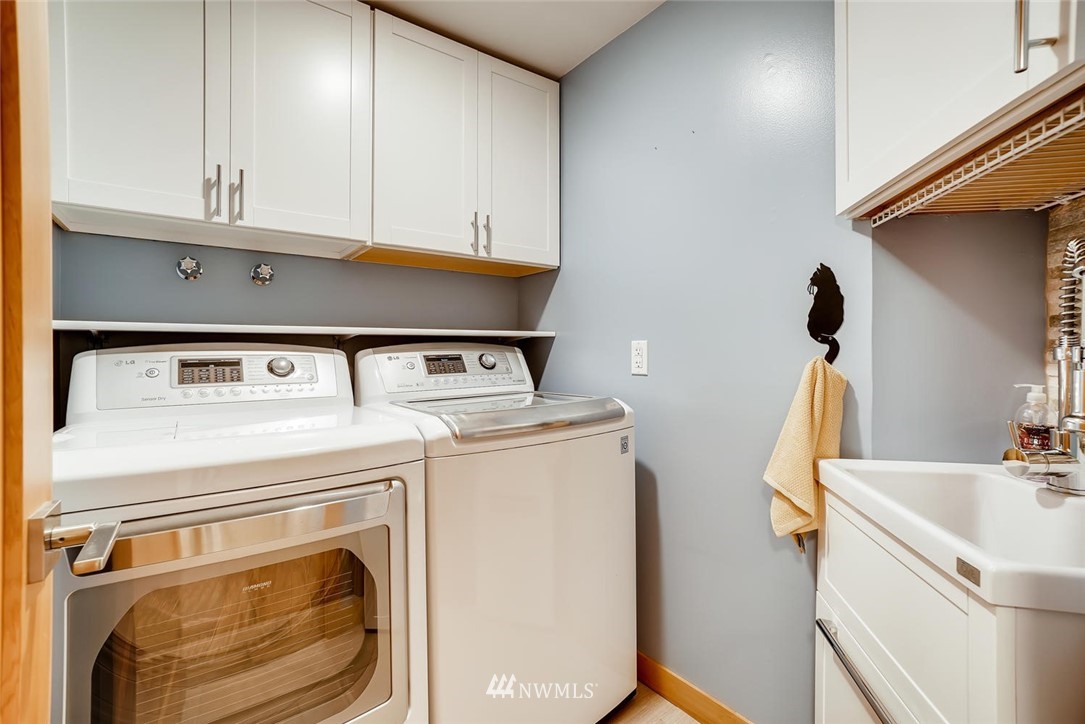 22030 Brier Road Brier, WA 98036 - Photo 21 of 25 Gallery Image 21