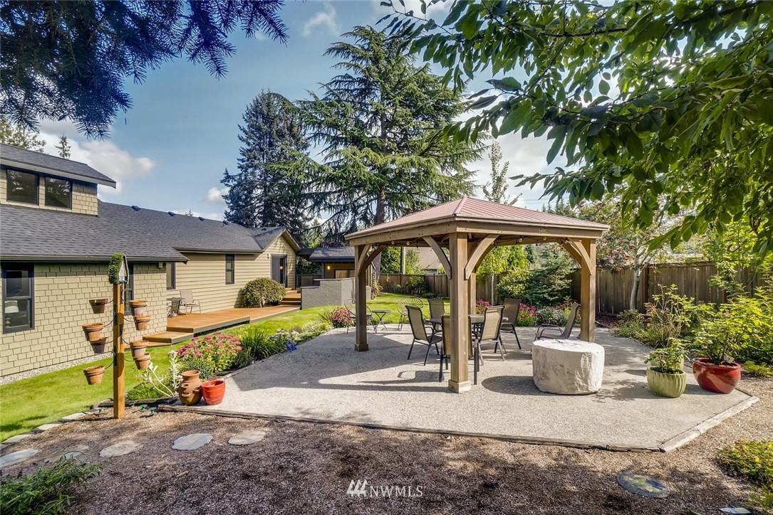 22030 Brier Road Brier, WA 98036 - Photo 23 of 25 Gallery Image 23