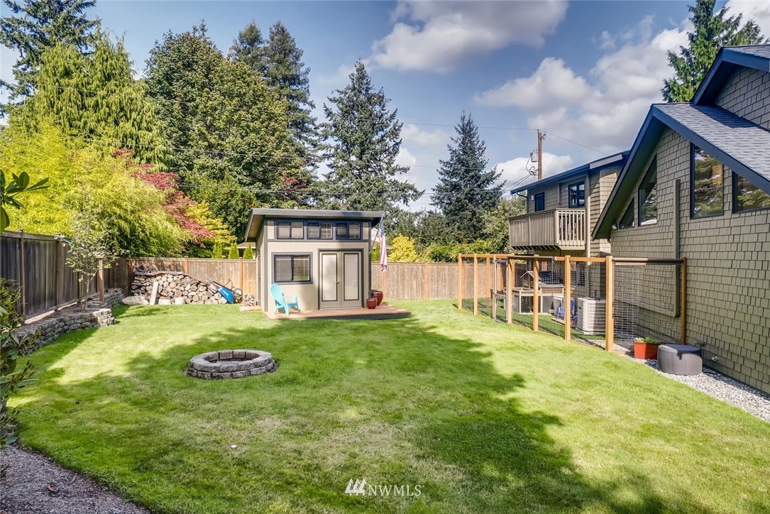 22030 Brier Road Brier, WA 98036 - Photo 24 of 25 Gallery Image 24