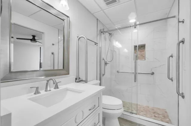 $4,950 | 6666 Brookmont Terrace, Unit 707, Nashville, TN 37221