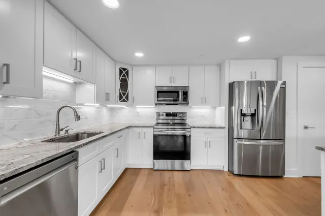 $4,950 | 6666 Brookmont Terrace, Unit 707, Nashville, TN 37221