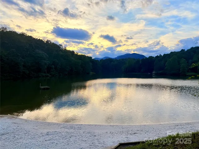 $549,000 | 131 Rivers Edge, Lake Lure, NC 28746