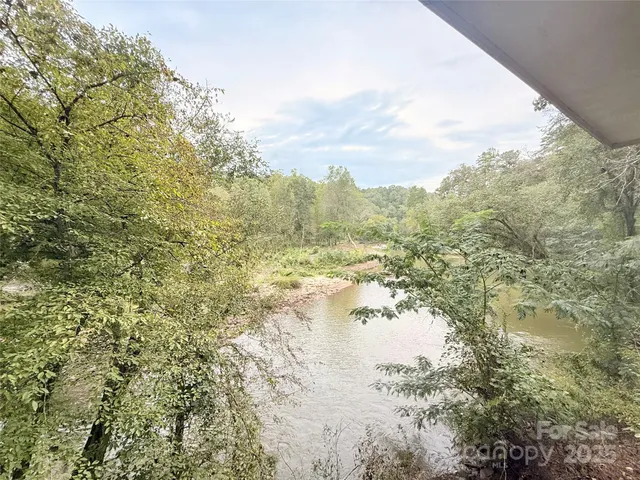 $599,000 | 131 Rivers Edge, Lake Lure, NC 28746