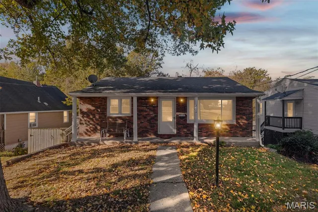 $89,000 | 2114 Orchard Boulevard, Alton, IL 62002