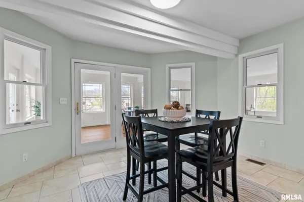 $410,000 | 6932 Fringetree Way, Springfield, IL 62712