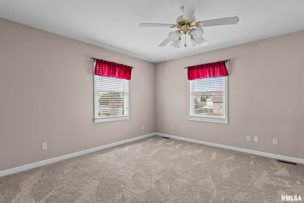 $410,000 | 6932 Fringetree Way, Springfield, IL 62712