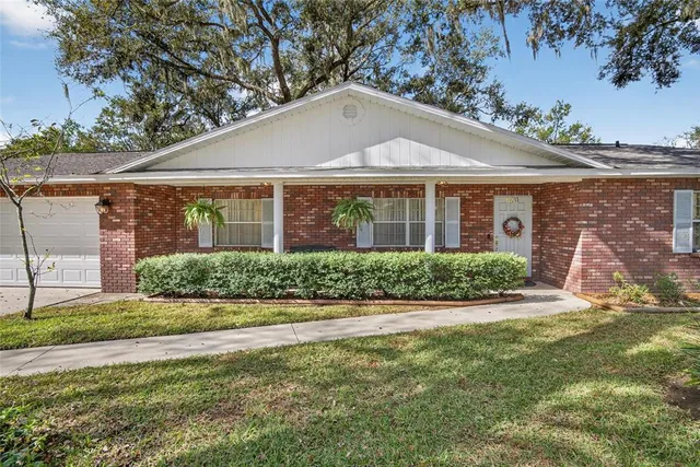 $355,000 | 6211 Elm Square West, Lakeland, FL 33813