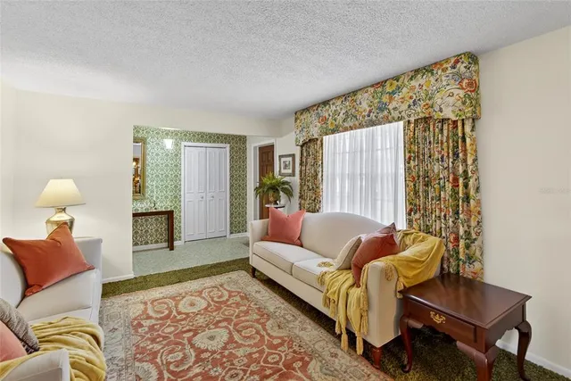 $355,000 | 6211 Elm Square West, Lakeland, FL 33813